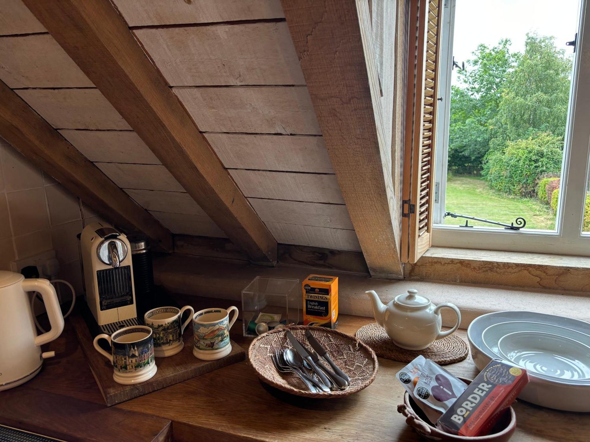The Oak Room, Oxfordshire Weston-on-the-Green Exterior foto